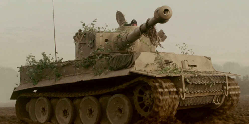 电影《狂怒》曝"深入虎口"特辑 虎式坦克发威主宰战场