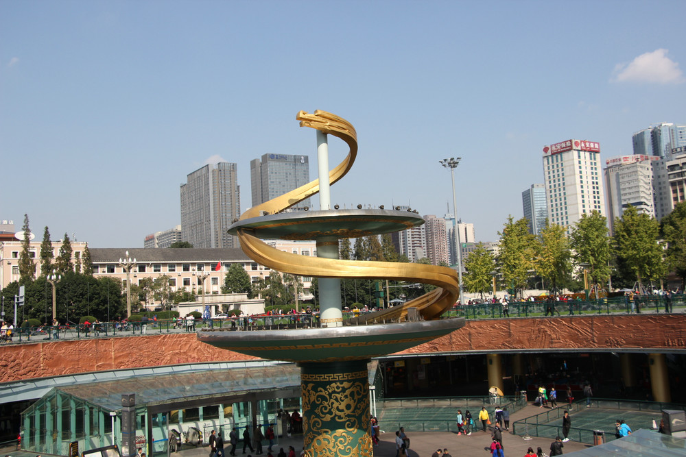 成都天府广场-蓬安论坛-麻辣社区 四川第一网络社区 你的言论 影响