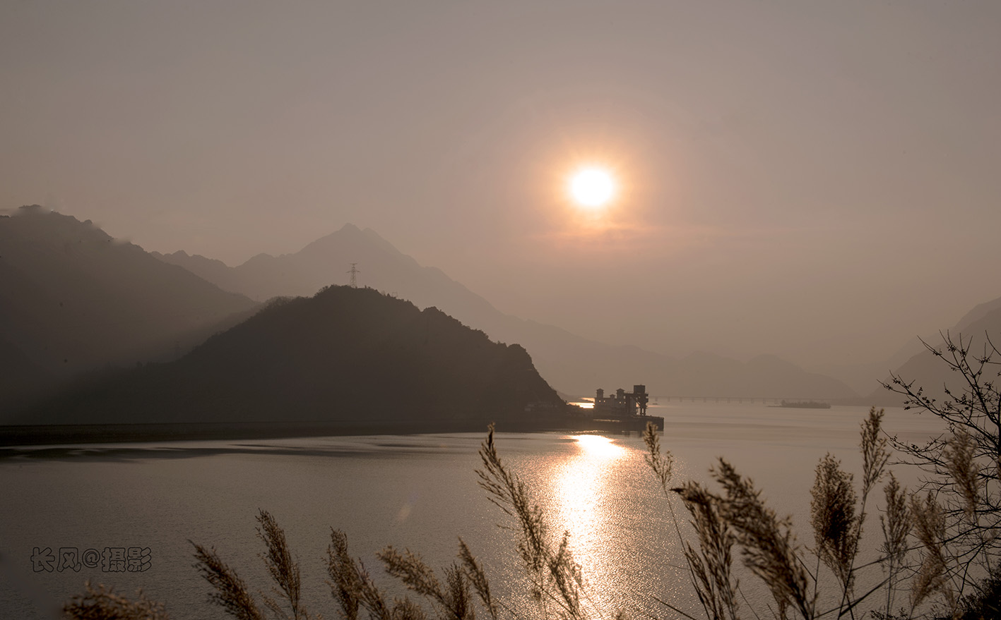 紫坪铺水库的冬日夕阳-都江堰论坛-麻辣社区 四川第一网络社区 你的