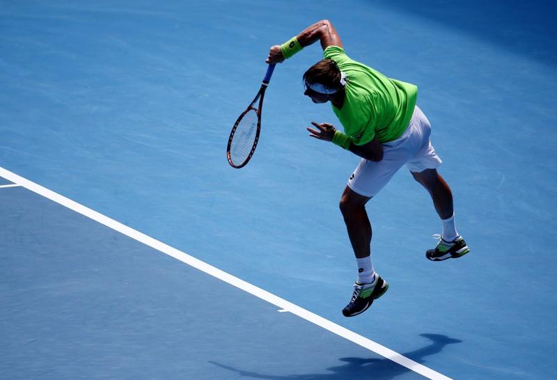 网球扣杀球动作要领