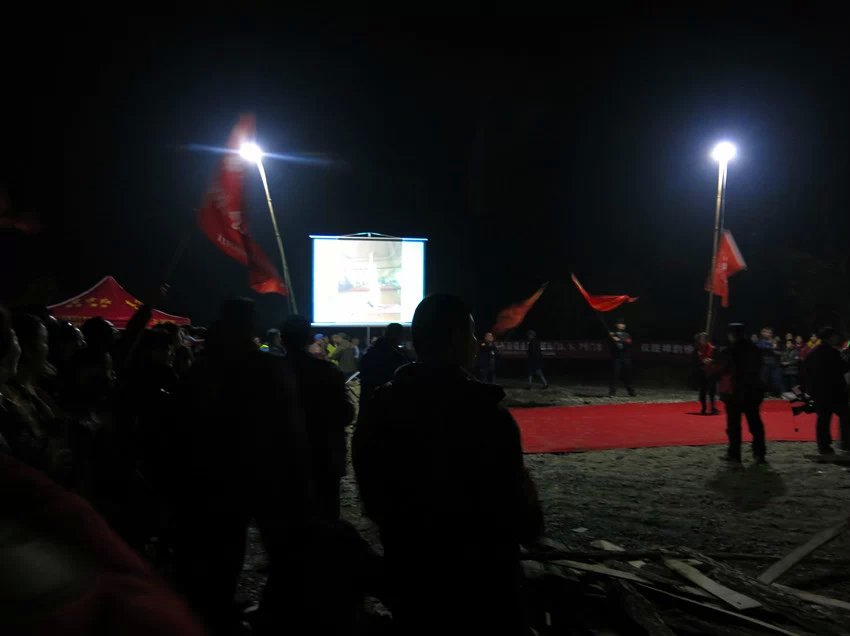 003722dlpqt94gksq0ded5.jpg