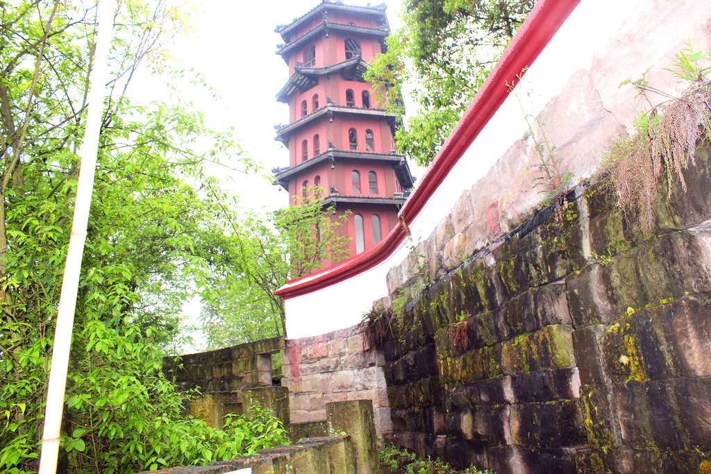 盘点2014旅游路:广安神龙山之行