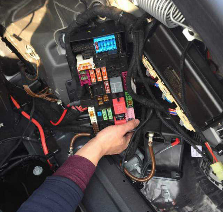 15款奔驰s320|s400加装脚扫一脚踢,改装无钥匙舒适进入,电动尾门