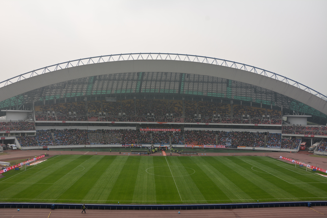 壮观的重庆奥体中心体育场