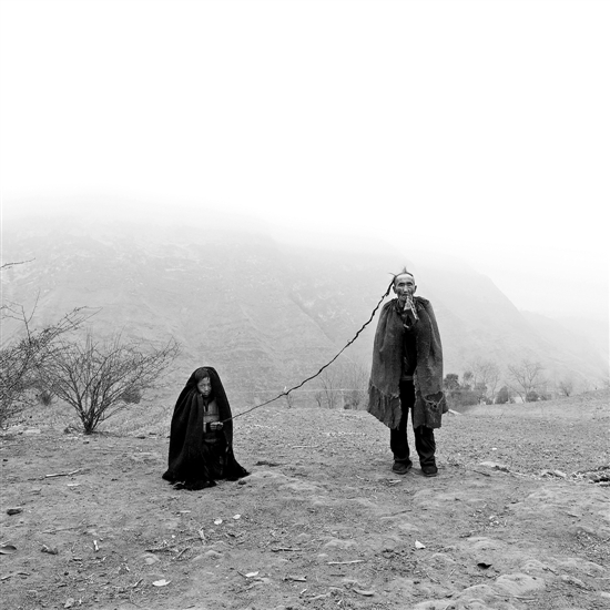 摄影作品《天菩萨》荣获第十一届"华赛"肖像类银奖