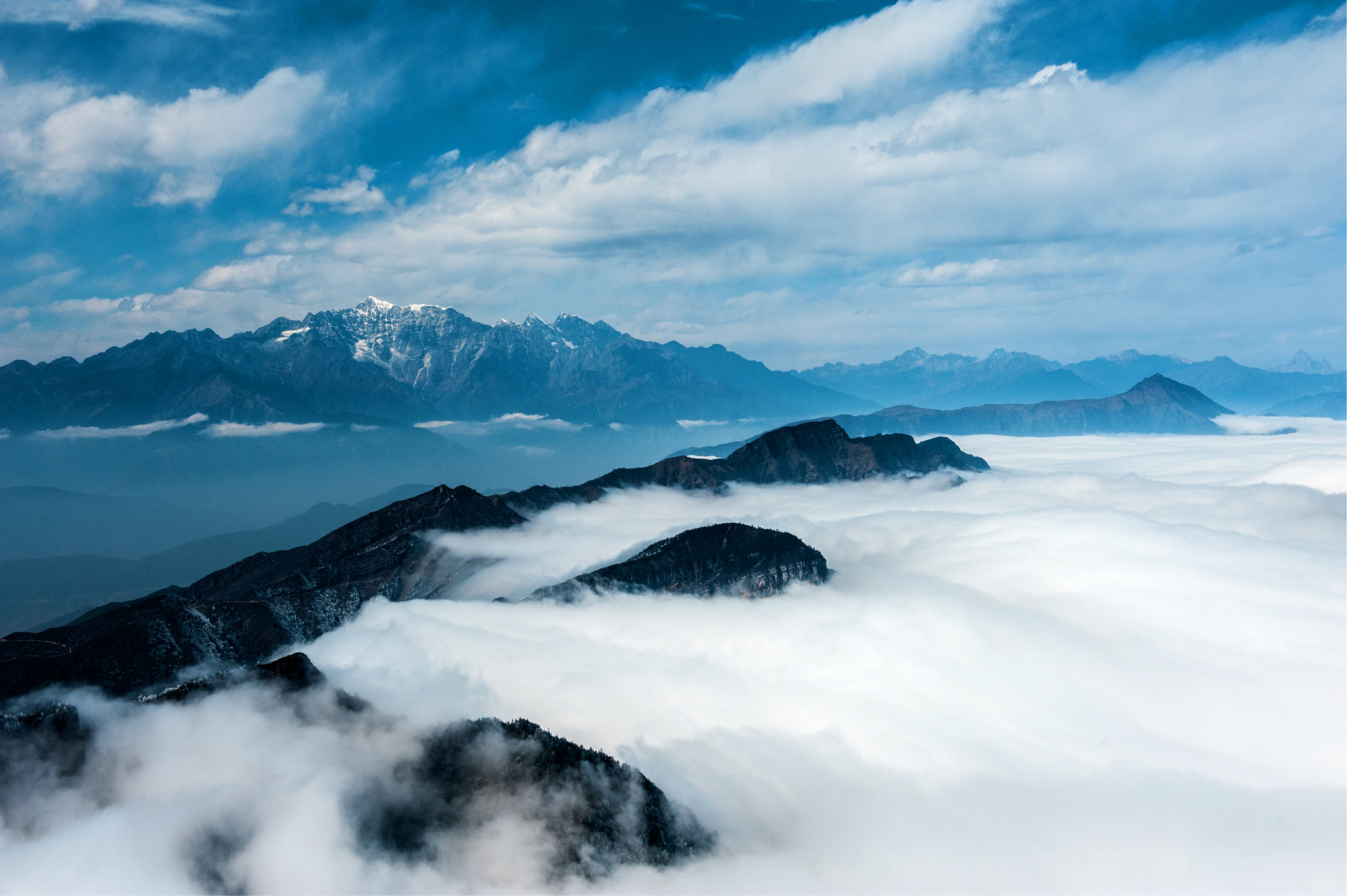 牛背山风景图图片