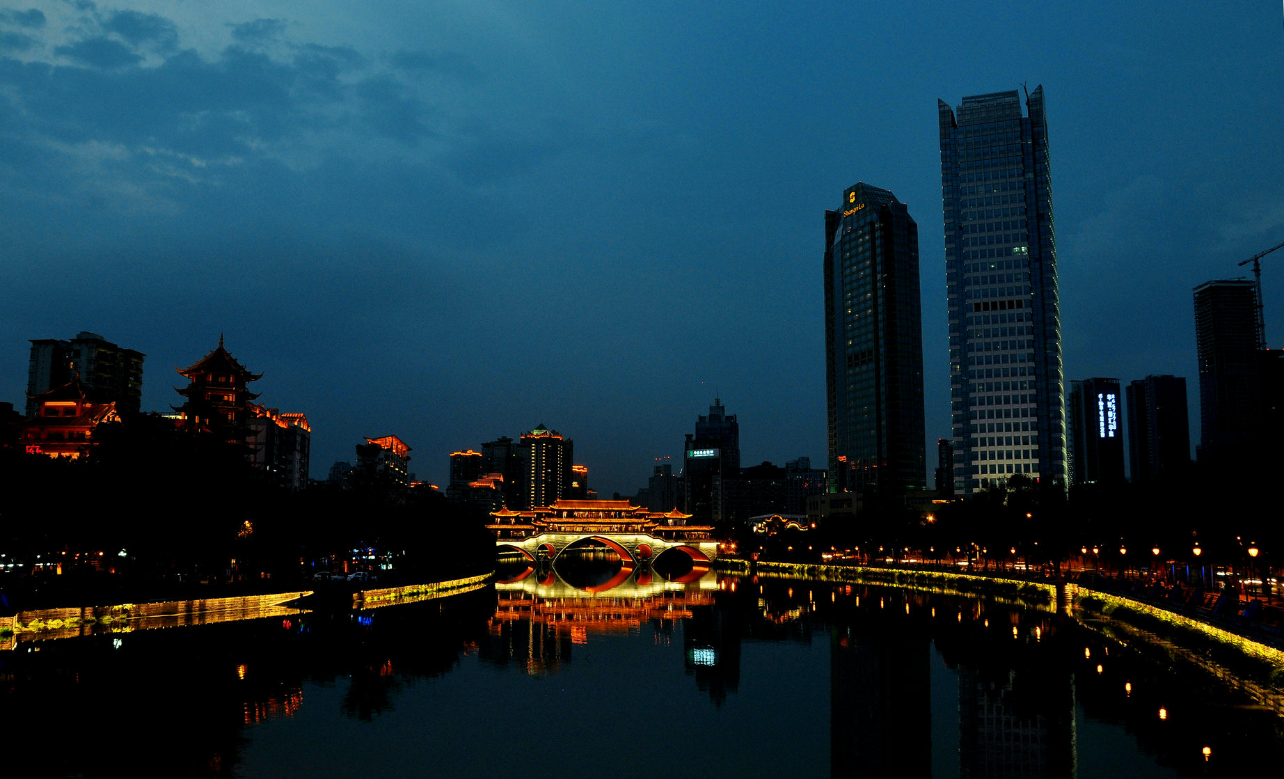 成都夜景很美