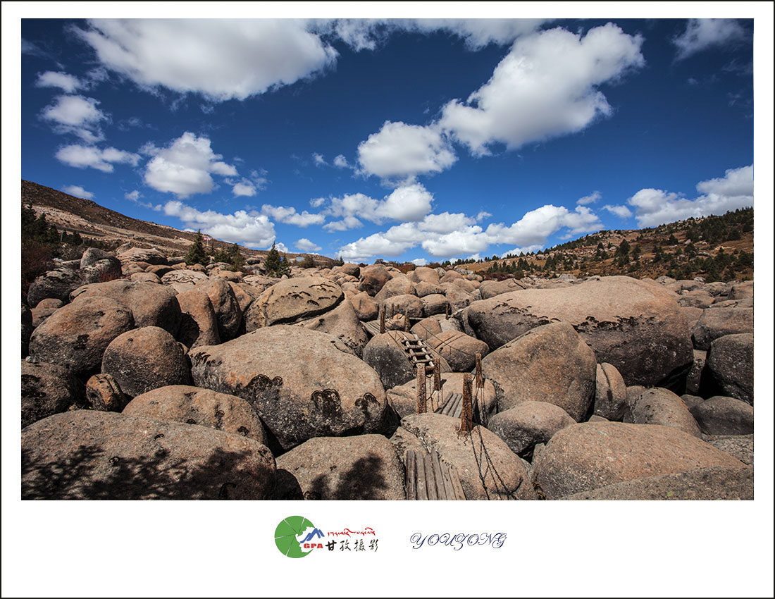 青藏高原最大的古冰体遗迹海子山古冰帽