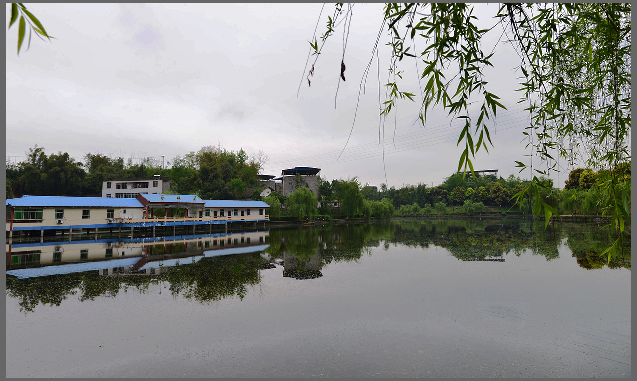 DSC_1052_.jpg