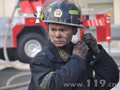 705ab6516d100ed938fa08.jpg
