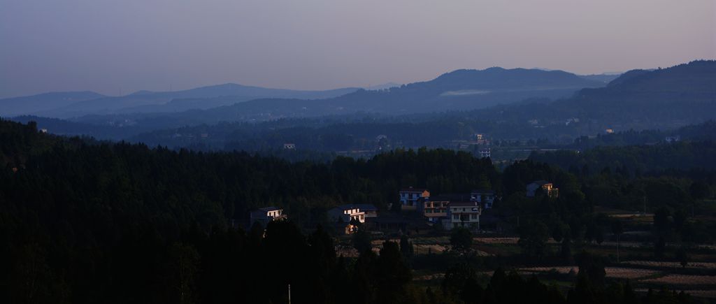 DSC_0109_.jpg