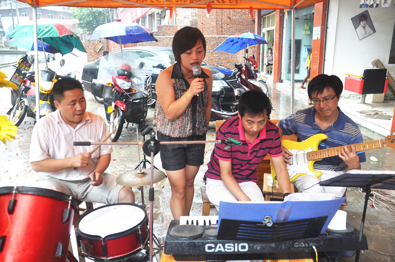 141248r71qbfkr1kmplxfm.jpg