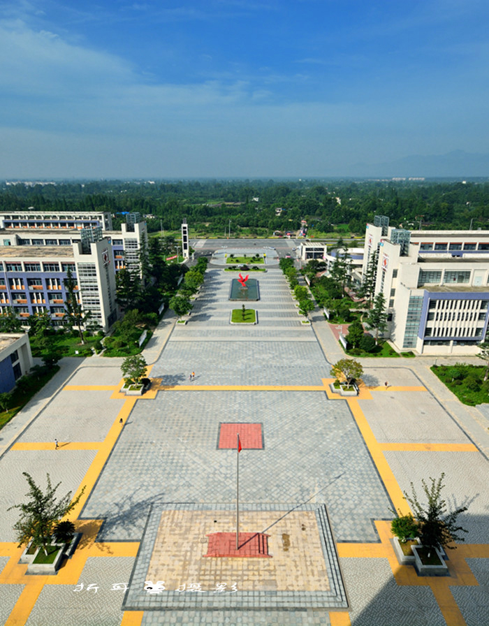 DSC_9666_.jpg