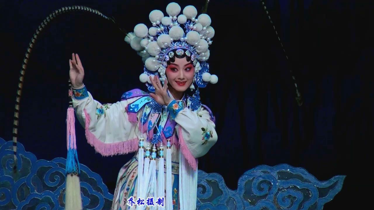 重庆市川剧院演出大型神话川剧《白蛇传》第六场《金山寺》