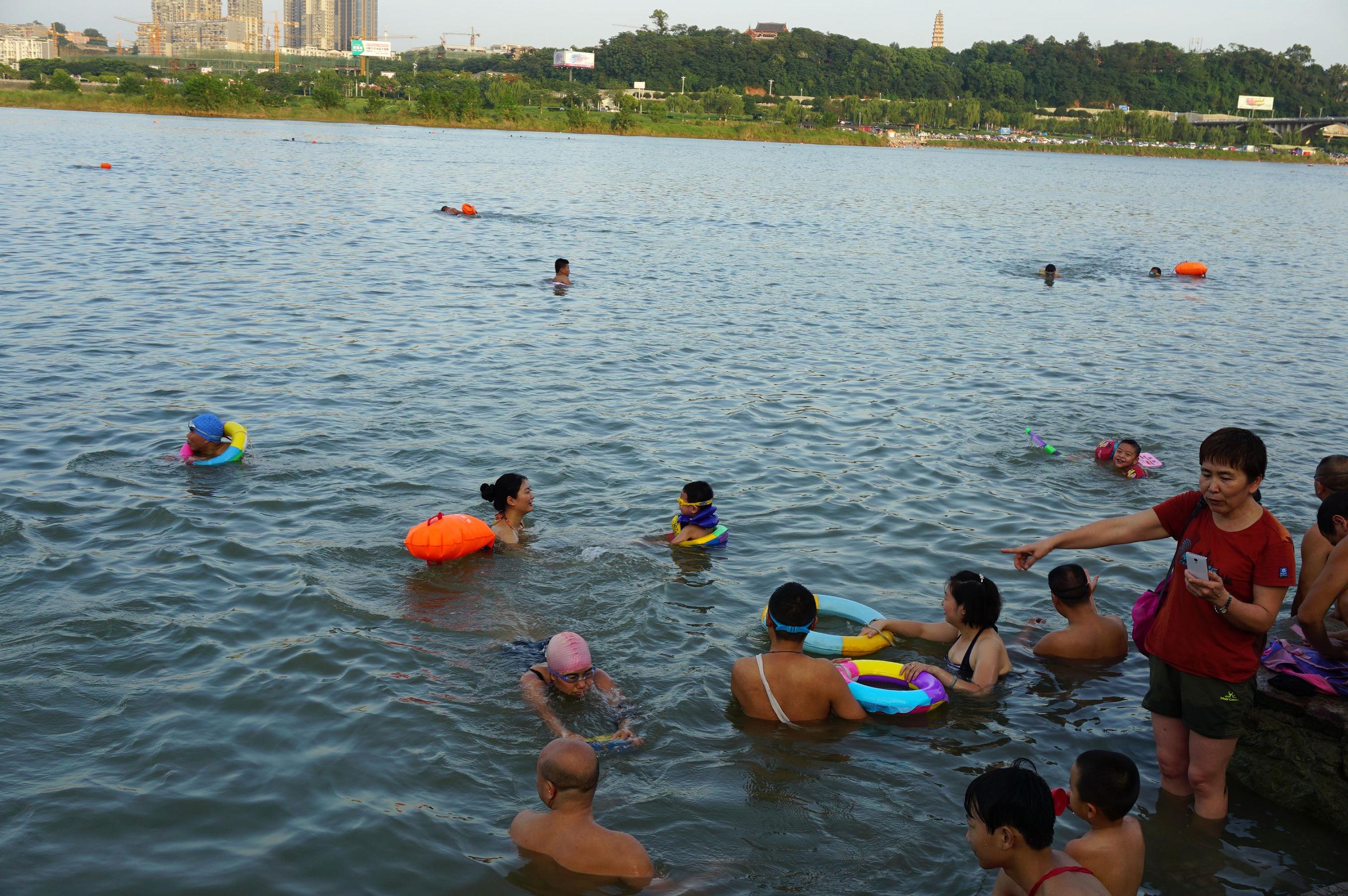 DSC01145_.jpg