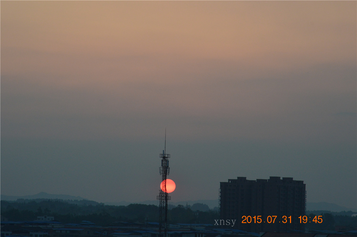 DSC_0004_.jpg
