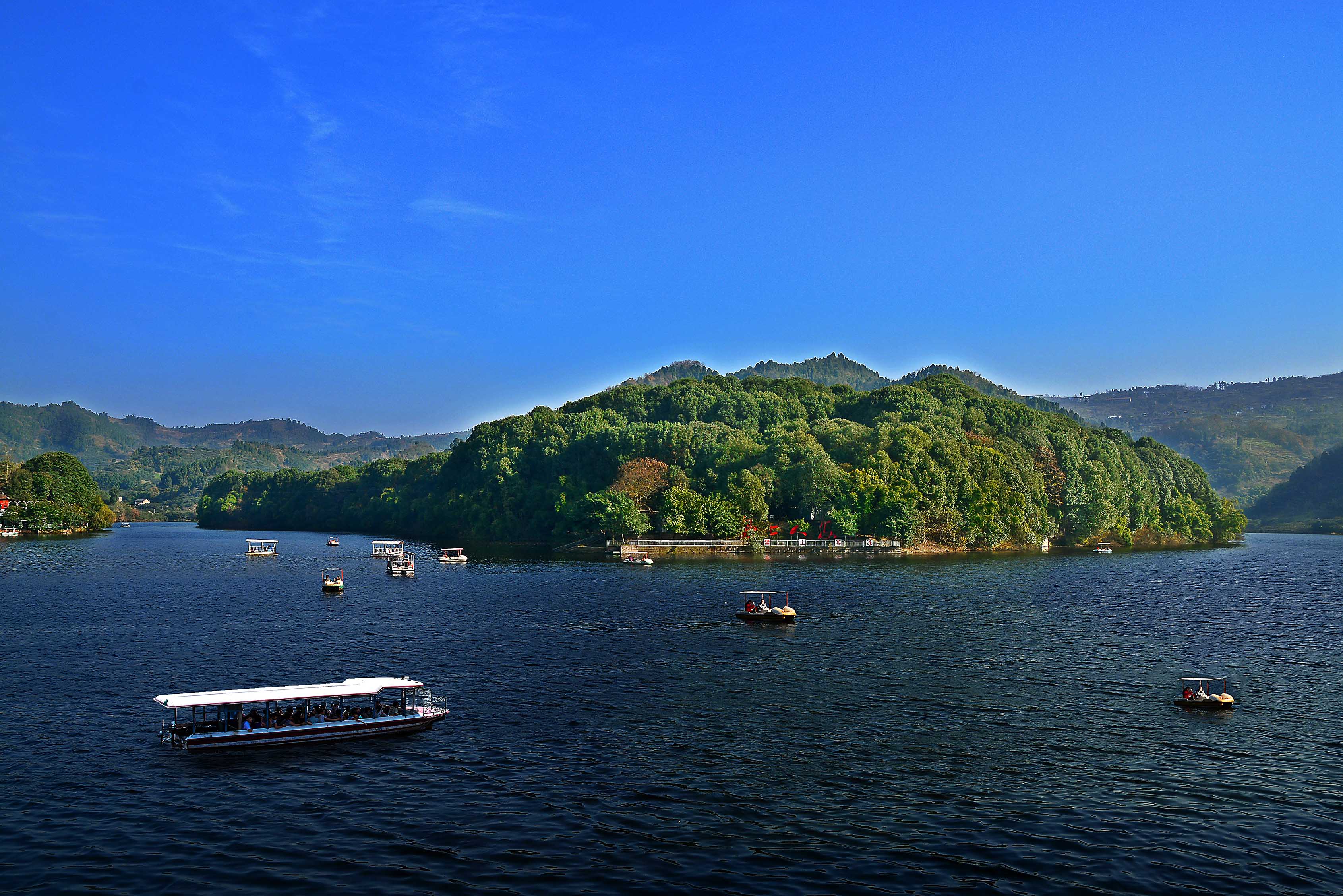 在水一方休闲百工堰