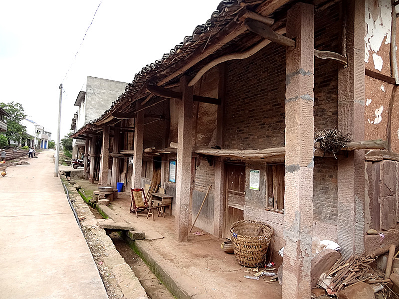 顺庆区最小的乡场 回龙场 逢农历三,六,九 旧貌换新颜 却失去了昔日的