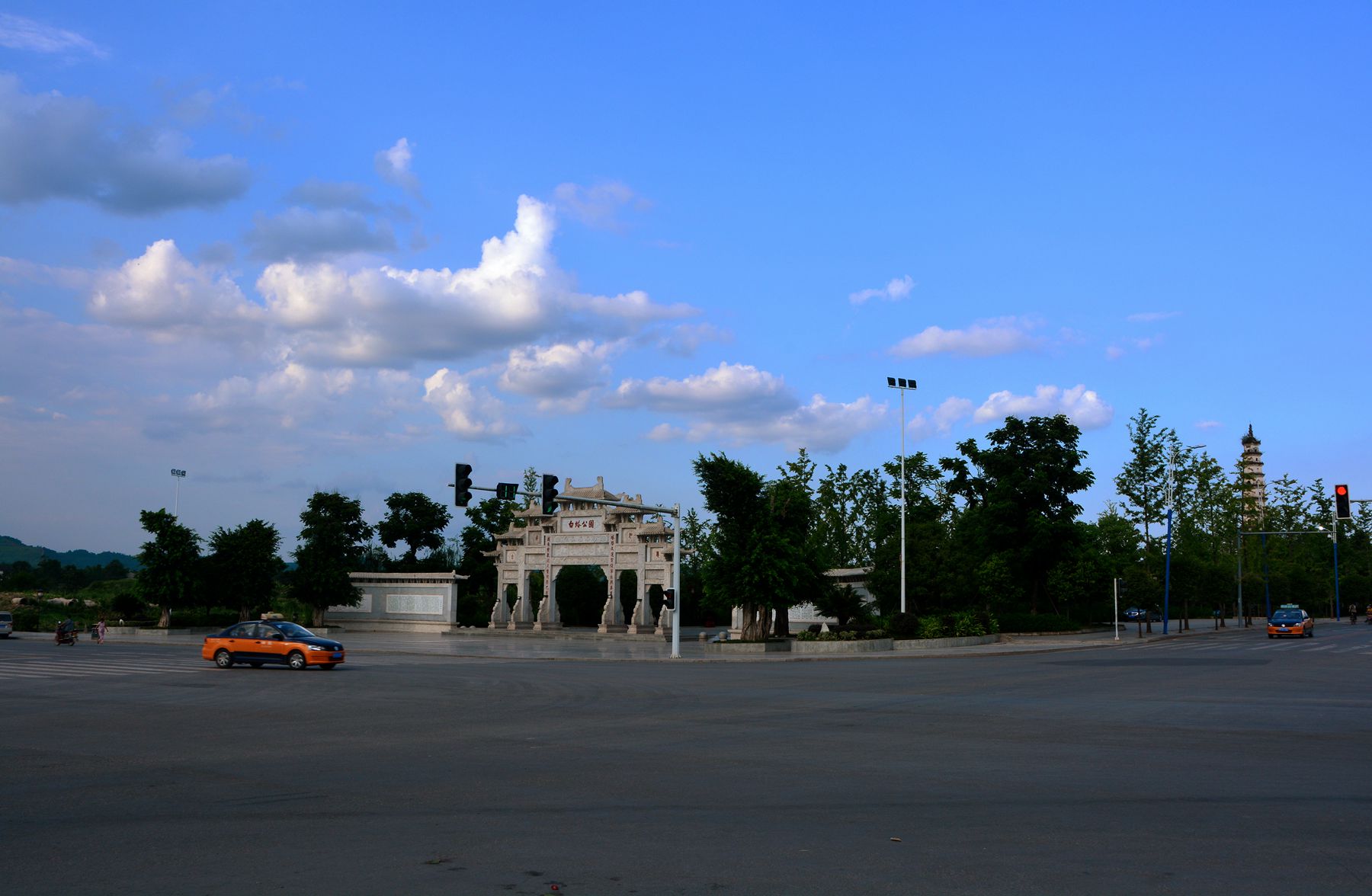 DSC_0670_.jpg
