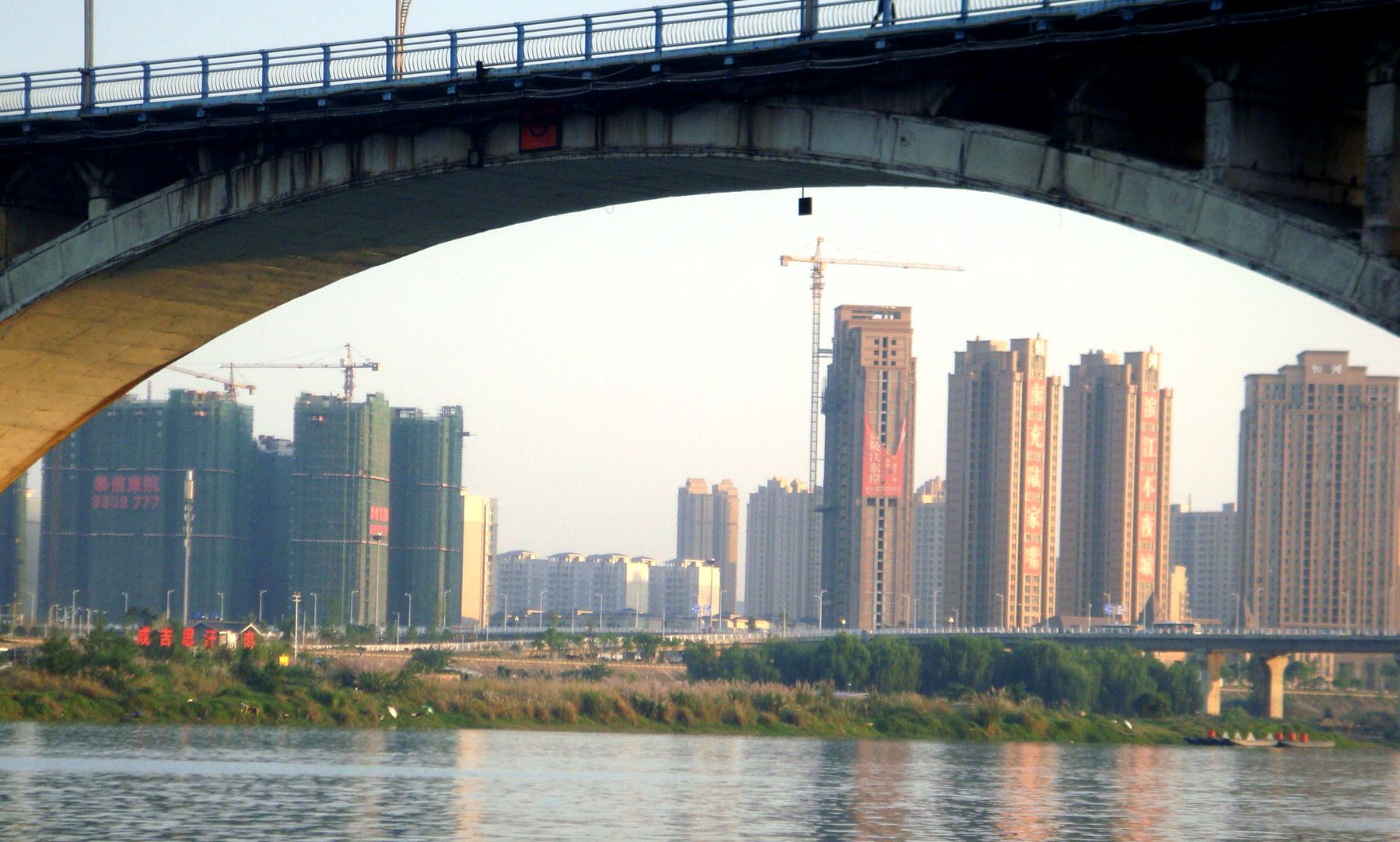 DSC02705_.jpg