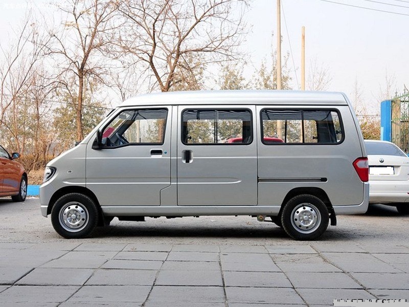 售五菱之光加长版