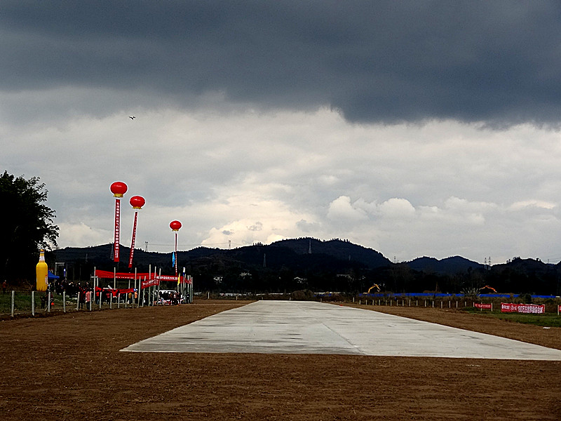 DSC03021_.jpg