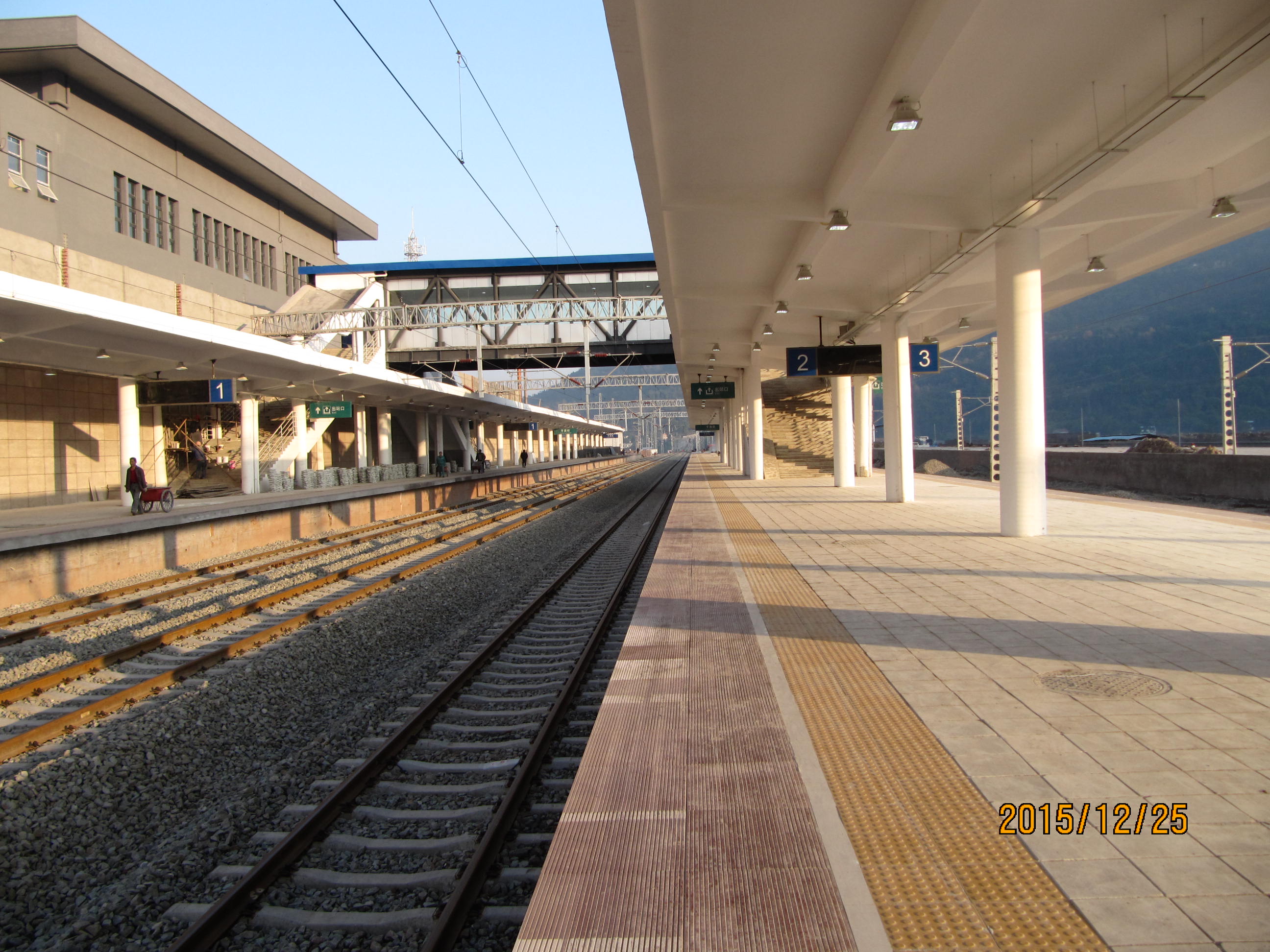 石梯火车站图片