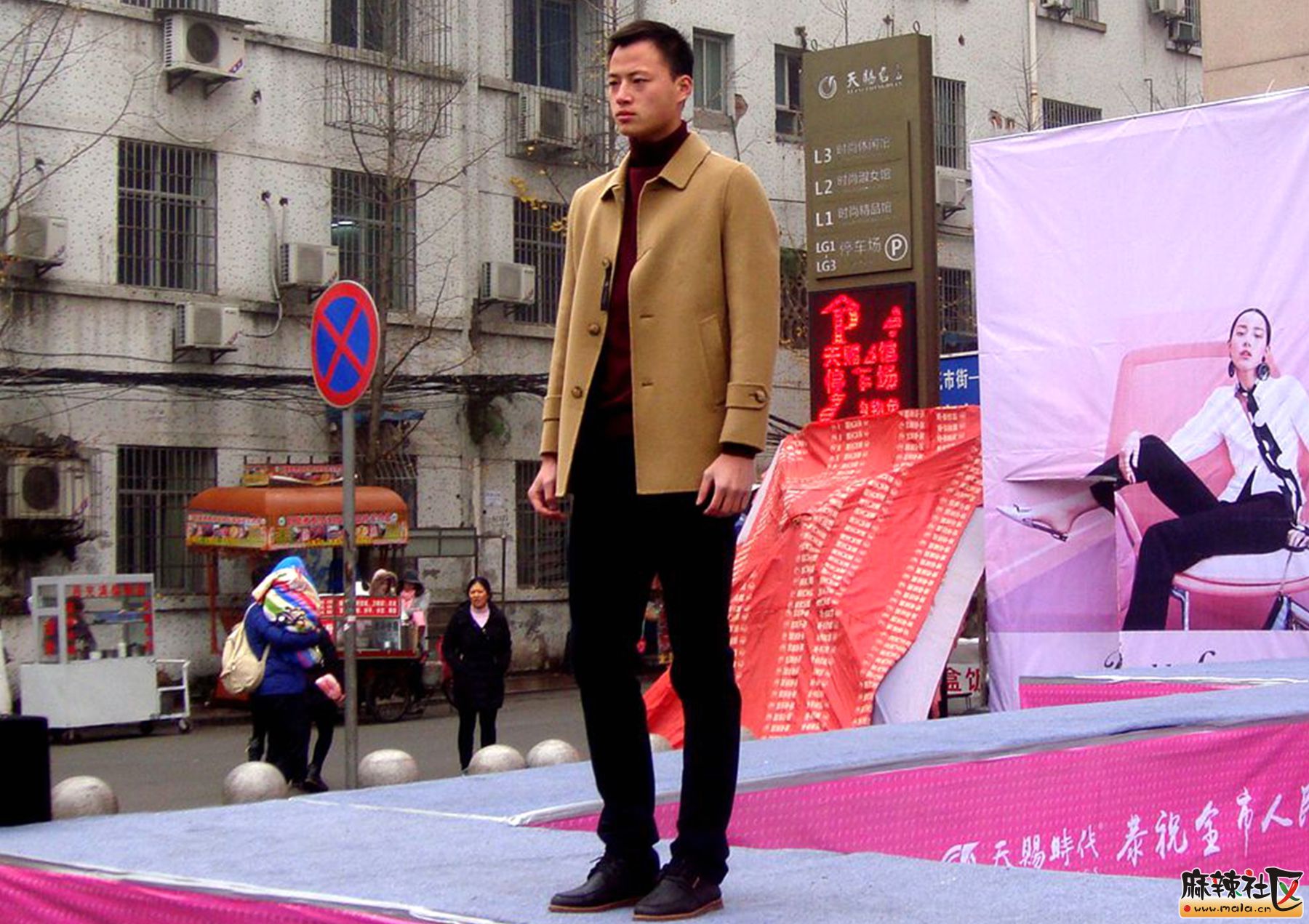 DSC03374_.jpg