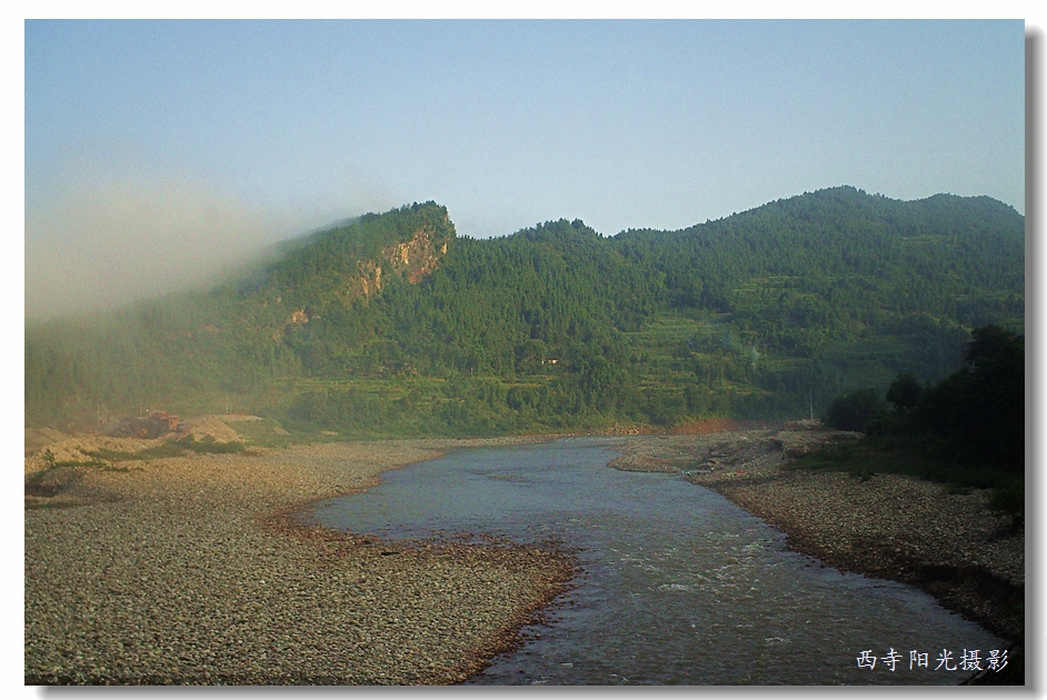 PICT0004_.jpg