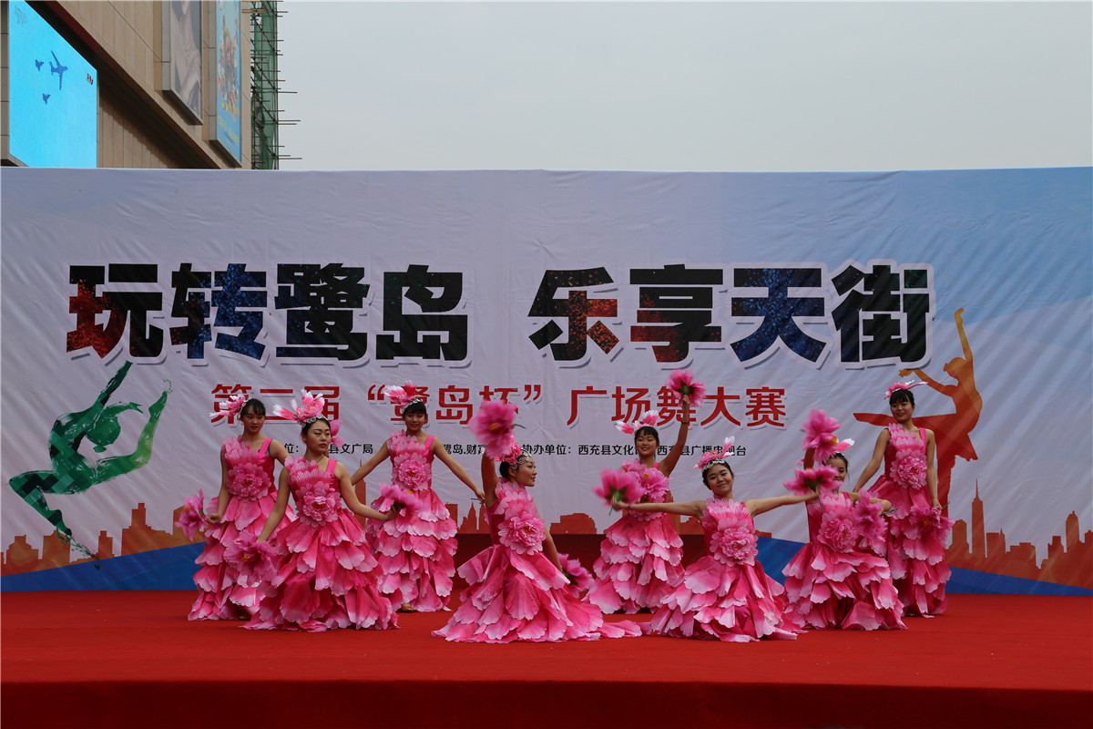 04㳡ĻʽϱݵĲ赸 (1).jpg