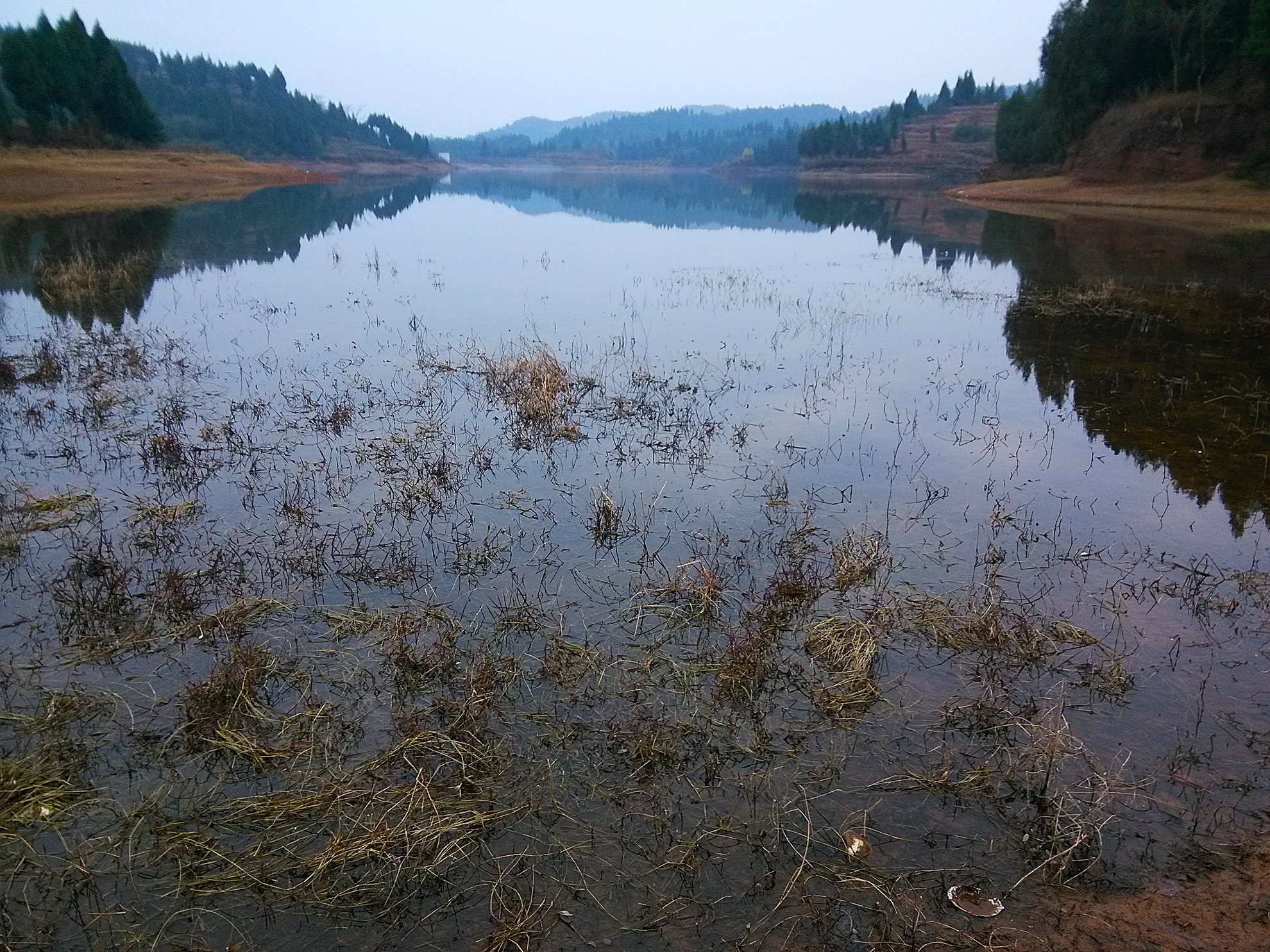 闲云潭影日悠悠 物换星移几回眸(漫步东升凉水井水库)