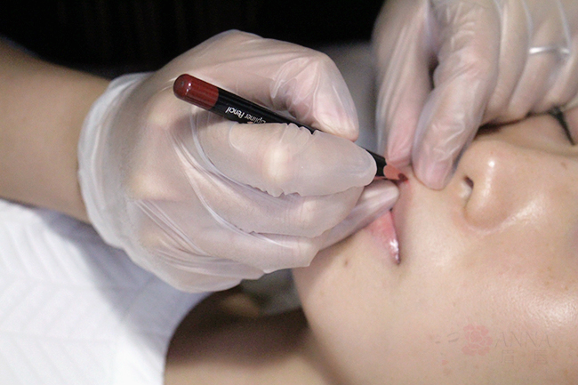 纹绣纹唇整个过程是怎么样的?