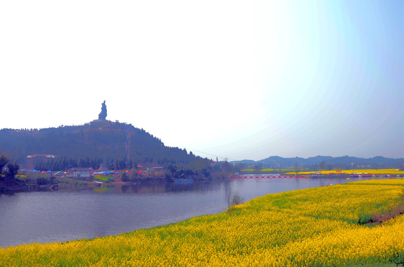 春天,走进重庆潼南崇龛菜花节