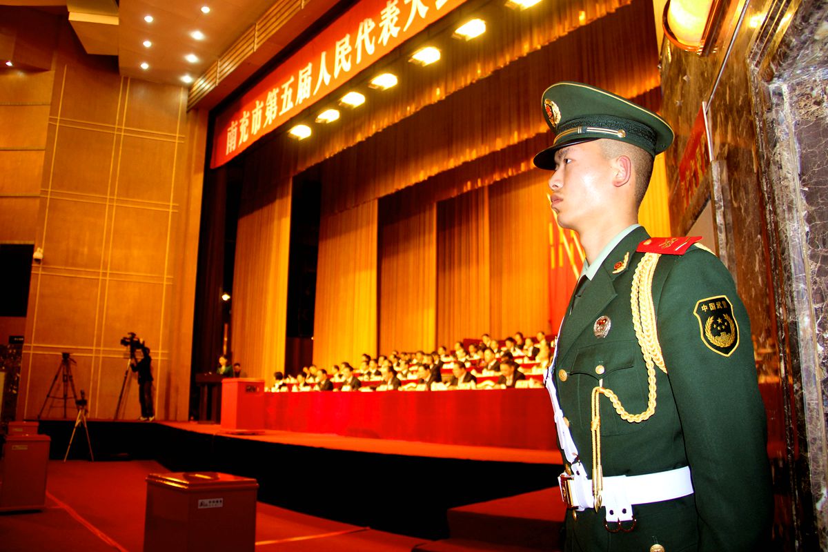 武警南充支队圆满完成南充市"两会"安保勤务-南充论坛-麻辣社区