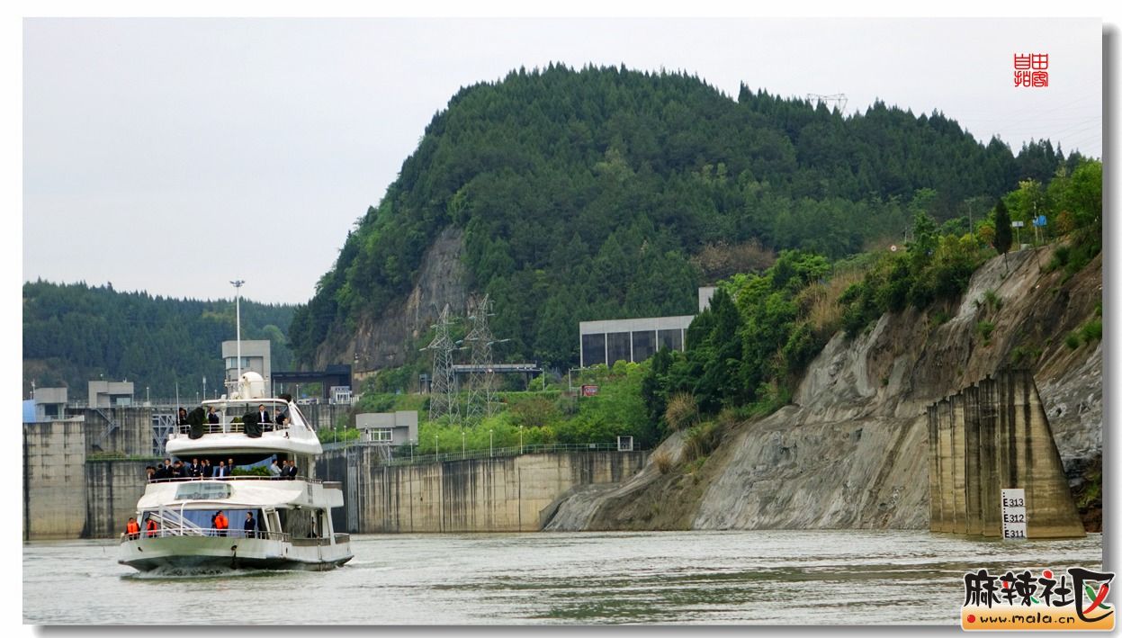 南充市人大代表视察嘉陵江南充仪陇段旅游开发