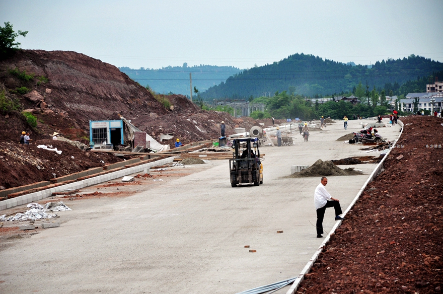 营山县一环路建设进展2016.5.