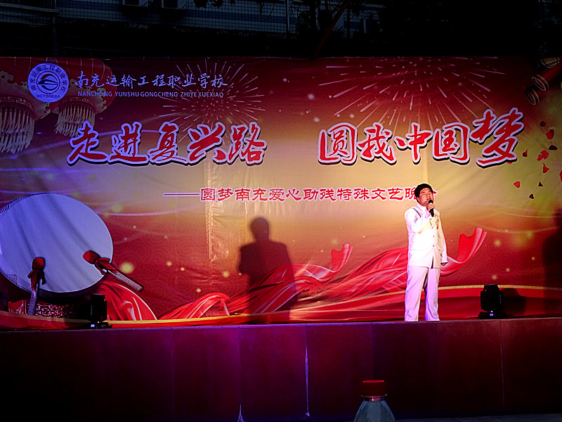 DSC05250_.jpg