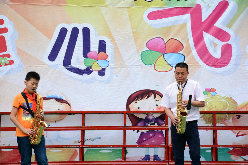 115326liq1x771eedboxnb.jpg