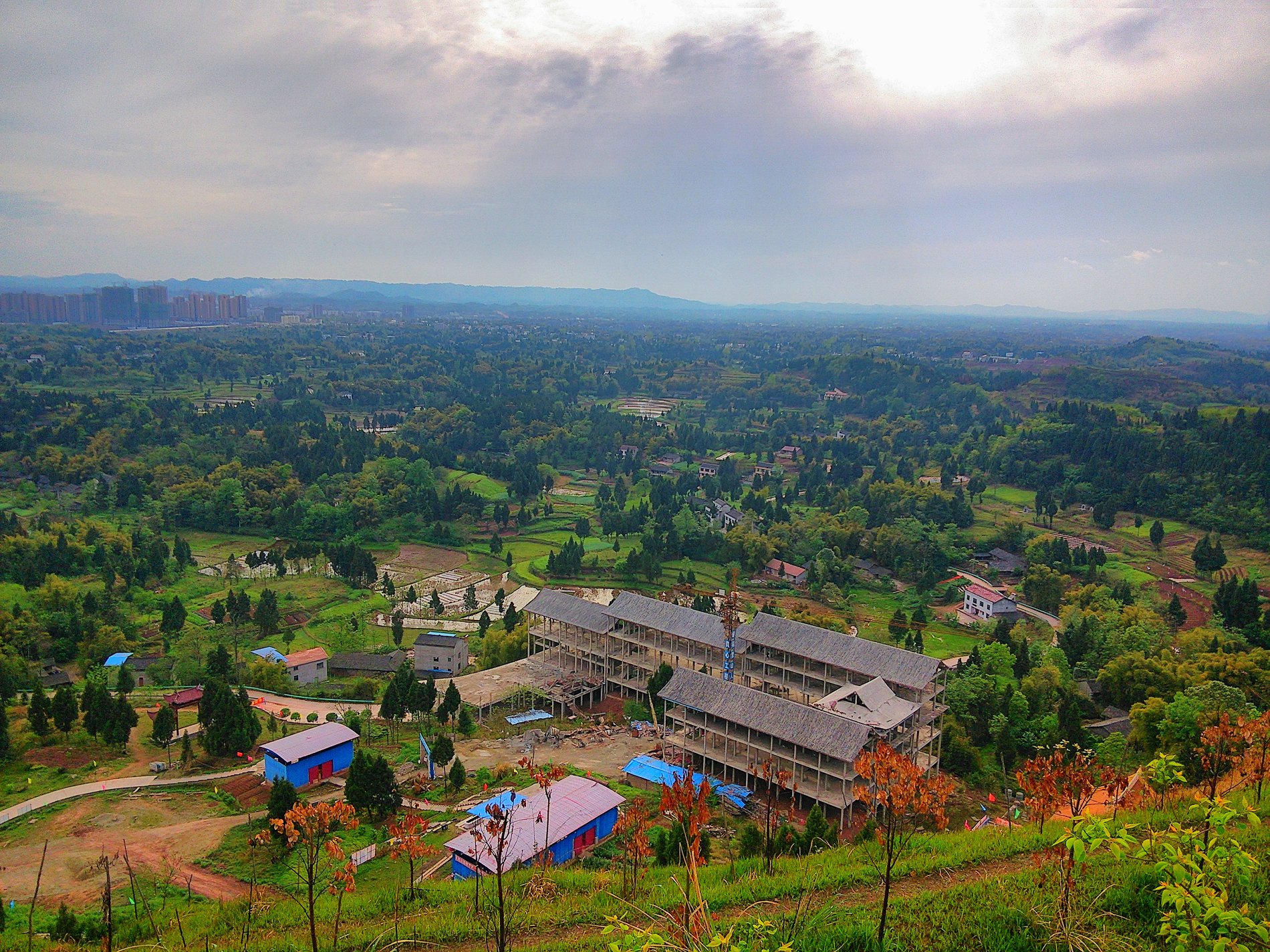 云淡风轻芙蓉景 几时闲情转山影【4月6日再转芙蓉山】-营山论坛-麻辣