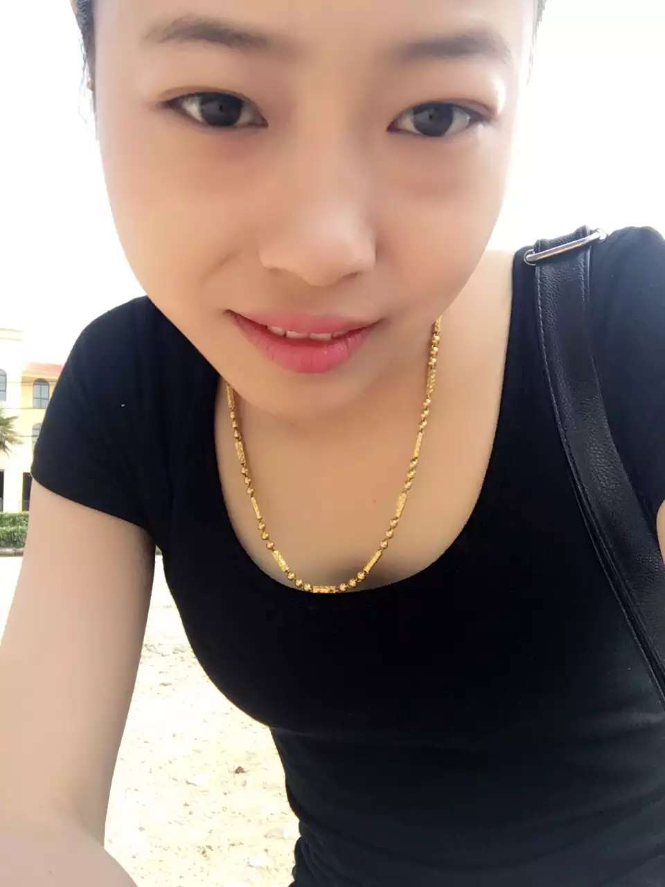 曝光一个女骗子-群众呼声-麻辣社区 四川第一网络社区 你的言论 影响