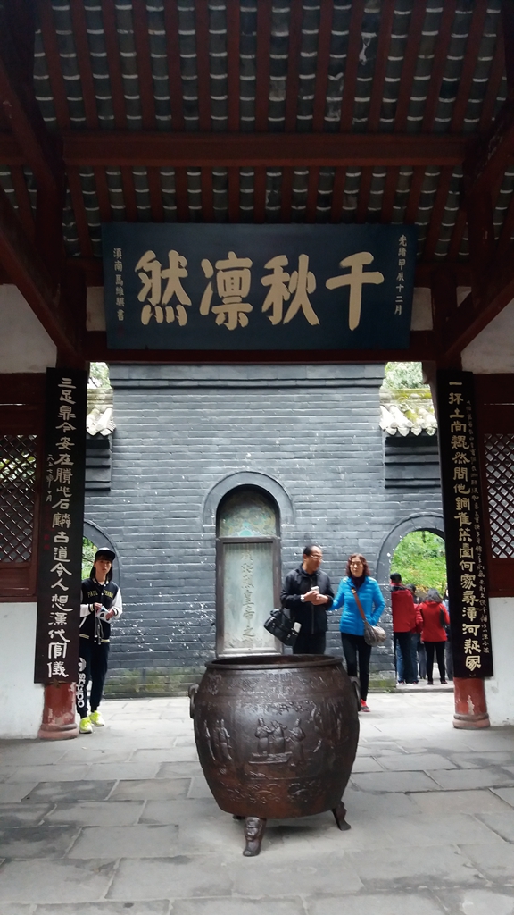 181535an3kadr63z60d50o.jpg