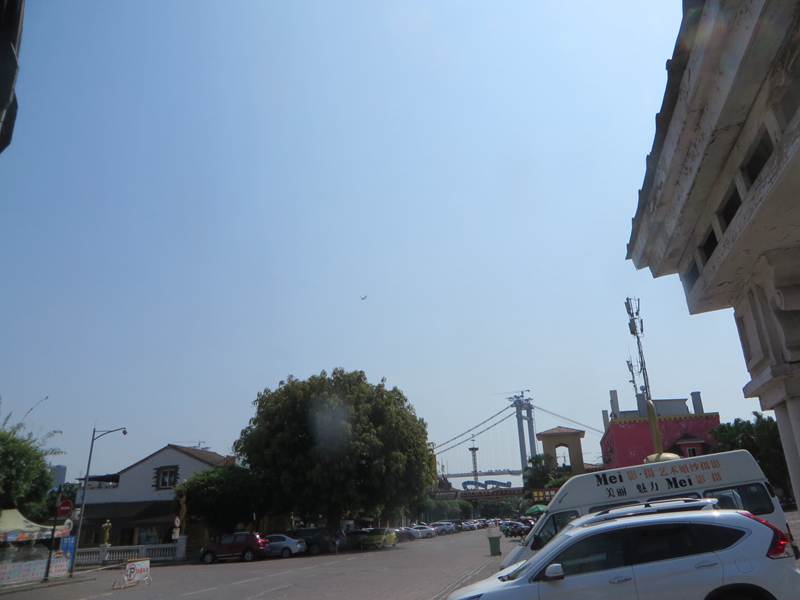 213049h65sq6zlaut96632.jpg