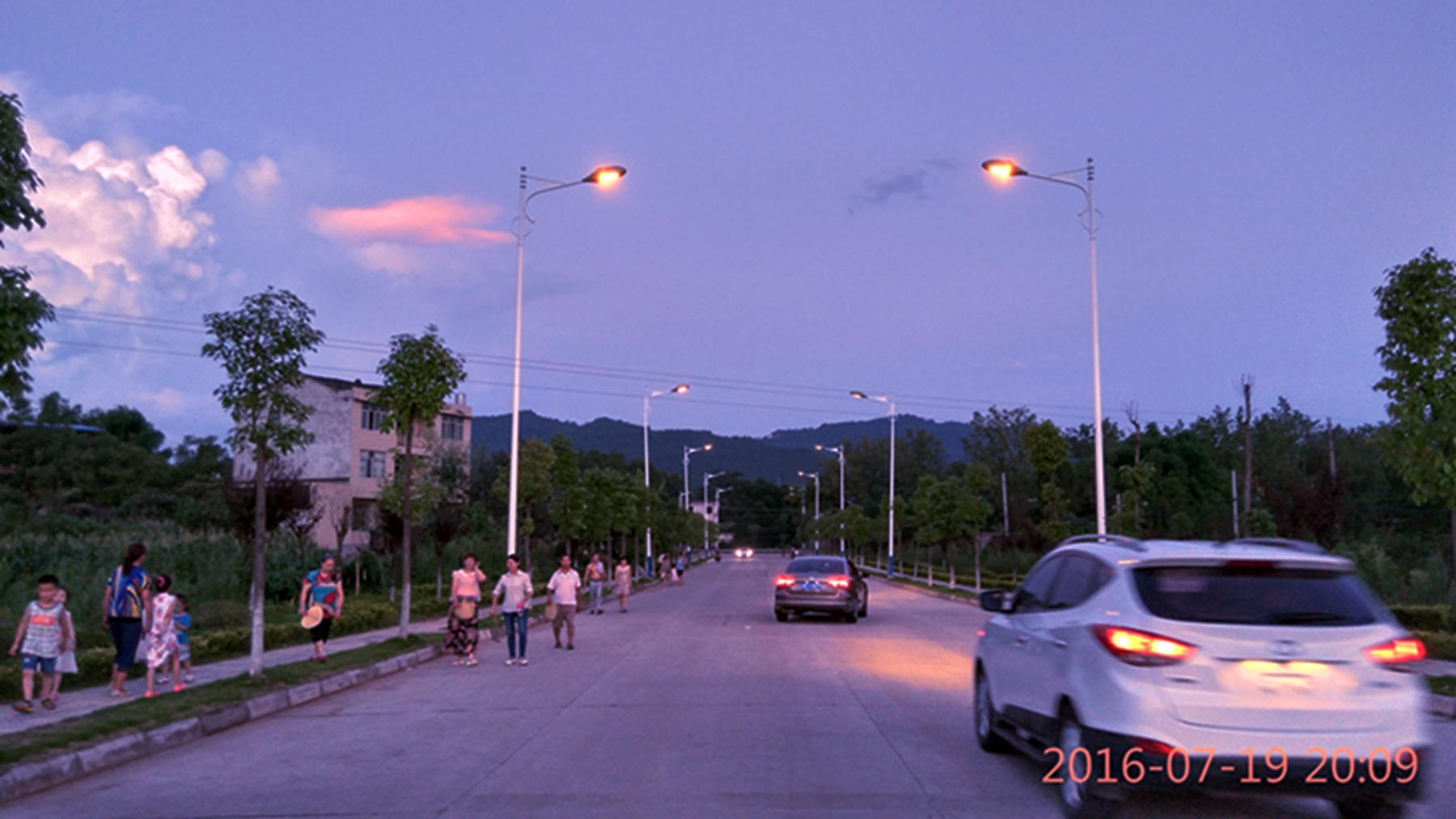 105.jpg