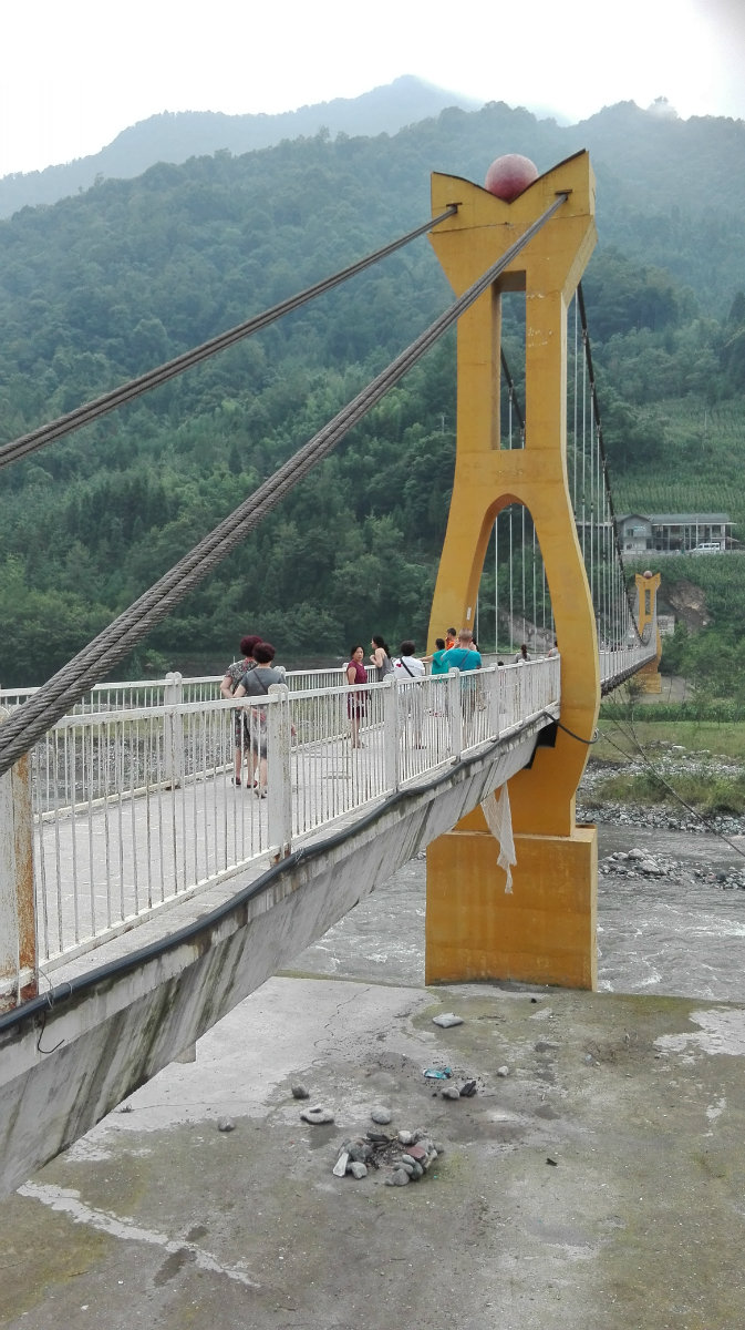 在蘆山縣大川鎮避暑印象