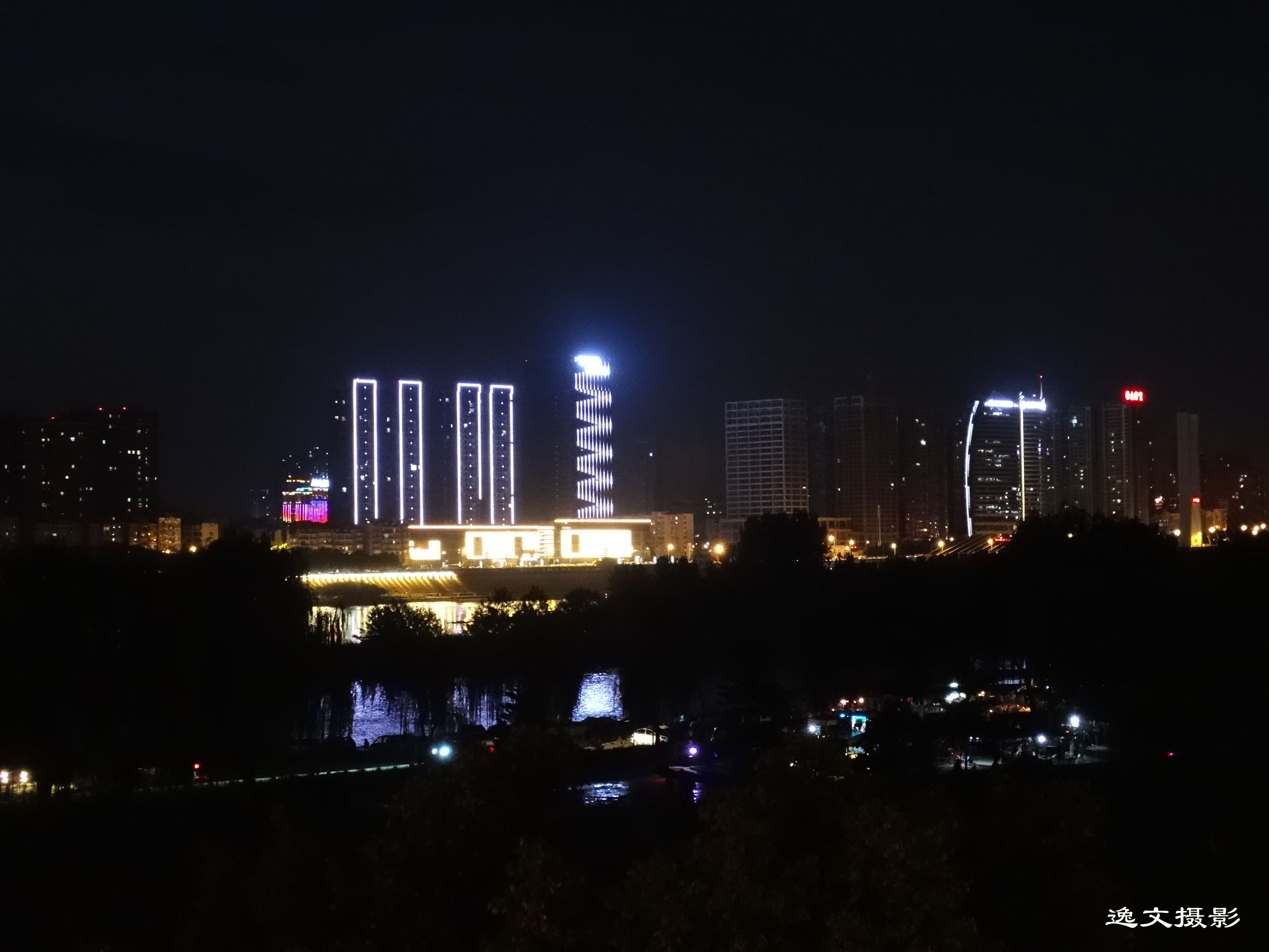 120713ecbi85utgbui58s2.jpg