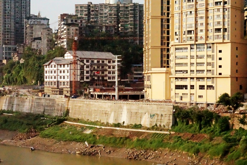 平昌龙岗镇街道图片图片