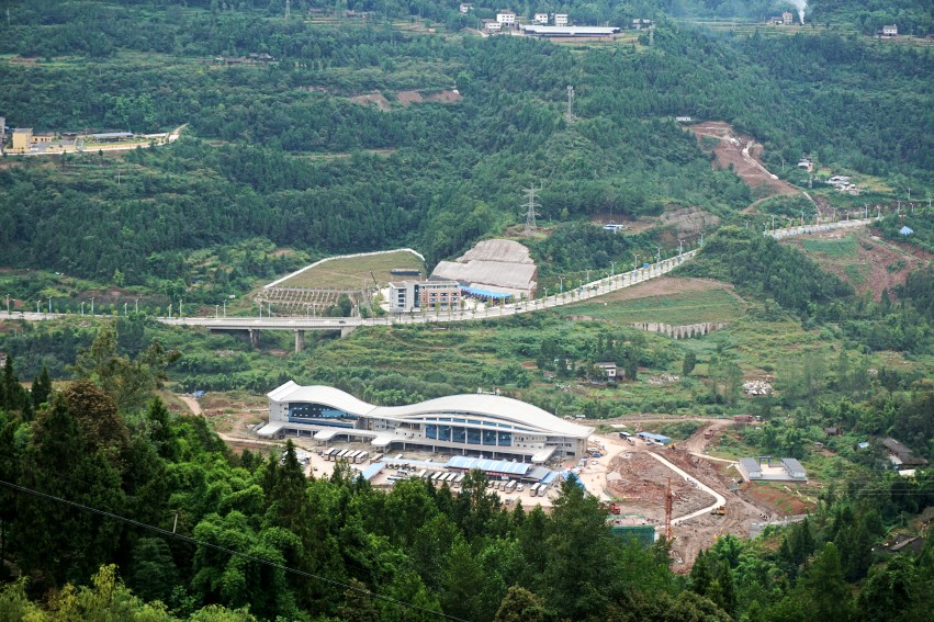 DSC03832_conew1.jpg