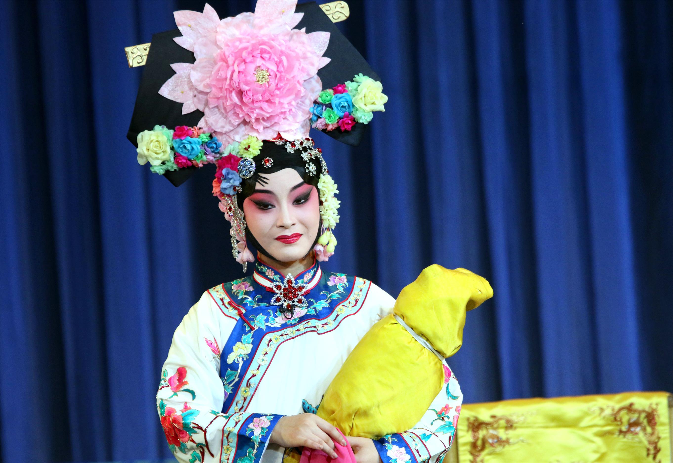 成川:周礼兵,李熙《坐宫》 剧照