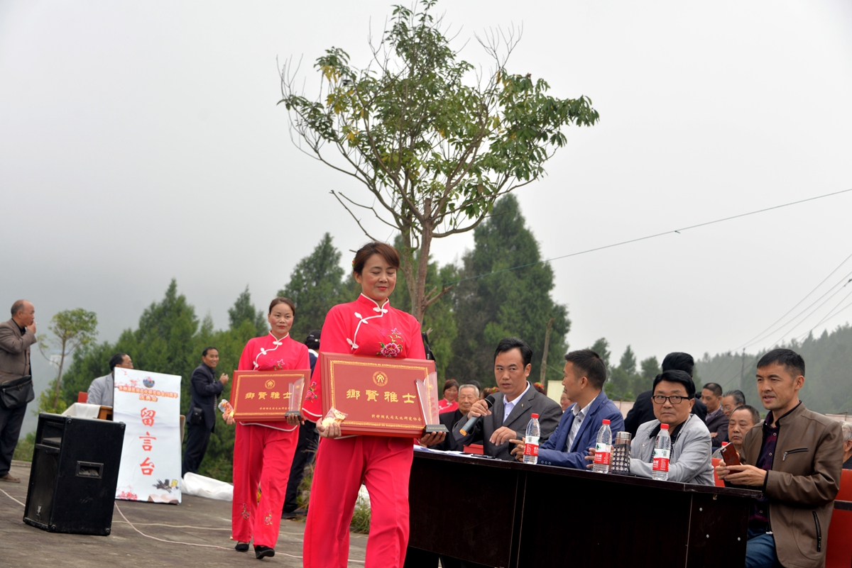 160647y1czgv66mmgx7g59.jpg