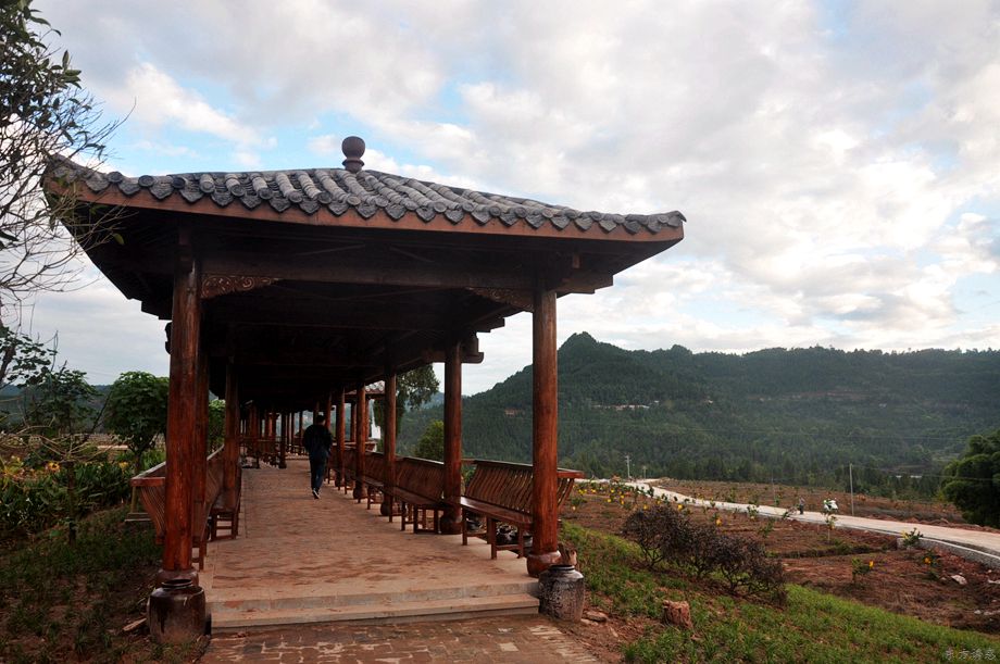 全國鄉村旅遊扶貧重點村---營山縣茶盤鄉罐坪村